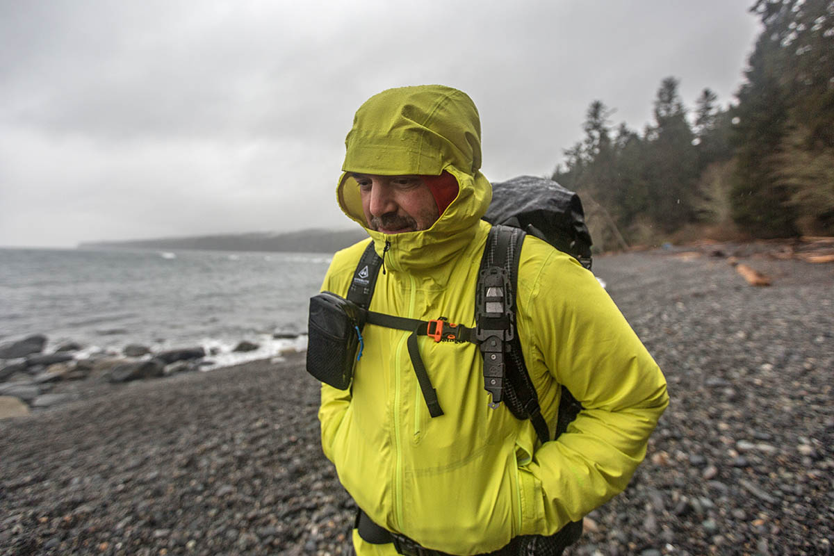 Patagonia men's storm on sale jacket